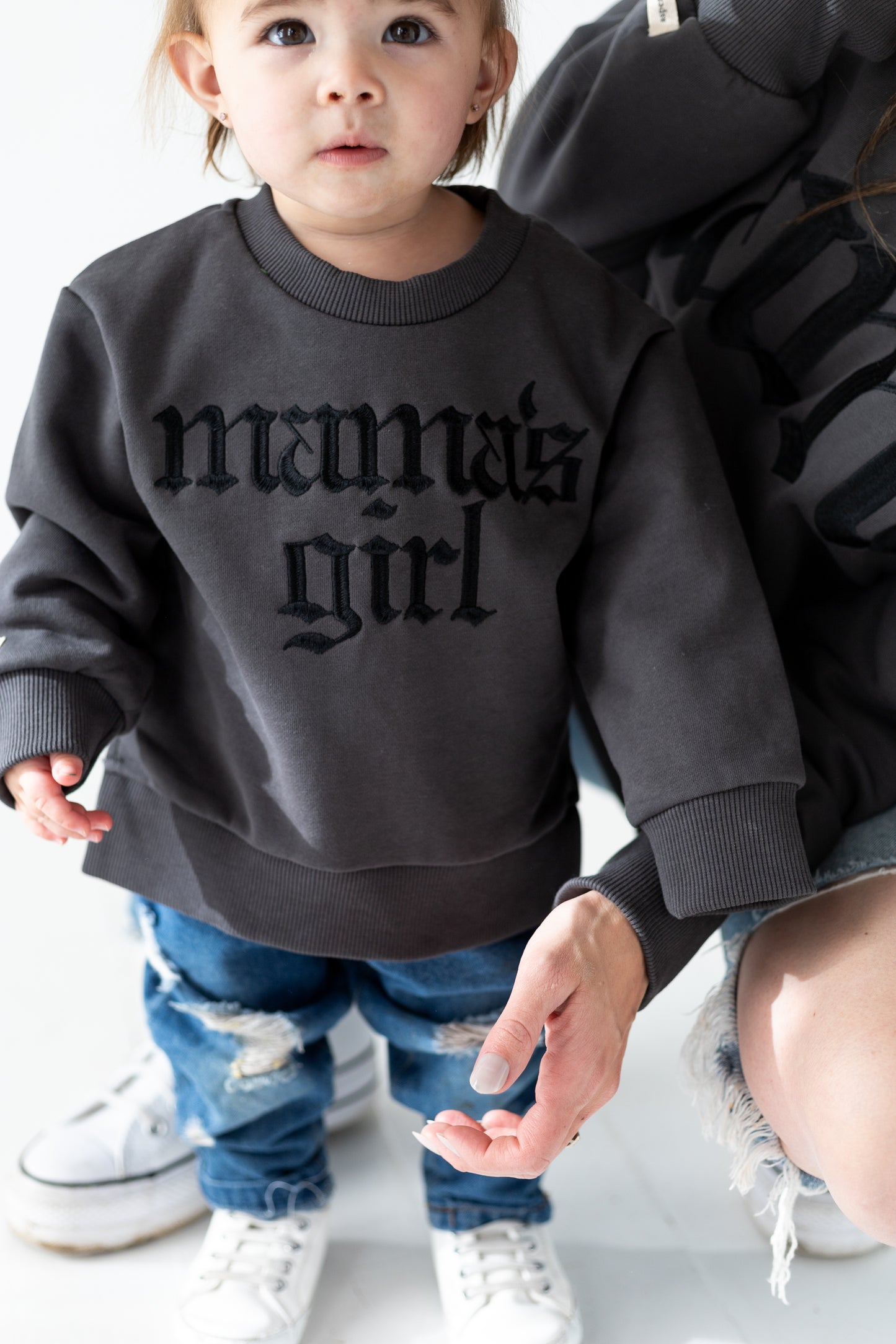 Blackletter Crewneck - Mama